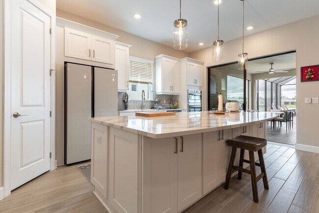 Photo - Stunning Pool Home - Artisan Lakes