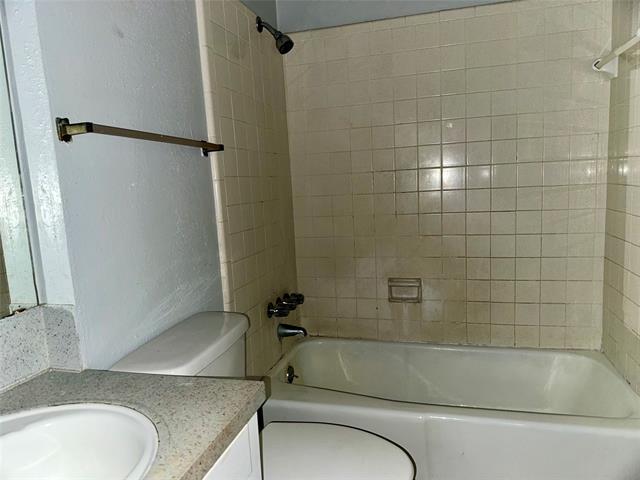 Photo - 7809 Woodfield Dr Casa