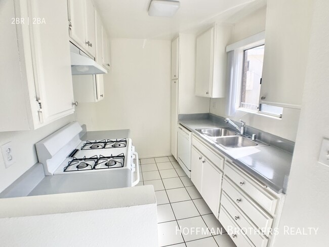 Photo - 3617 Watseka Ave Unit 104