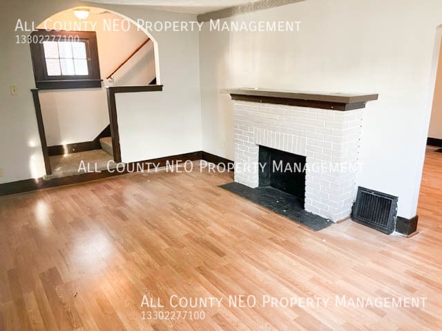 Photo - 873 Fried St