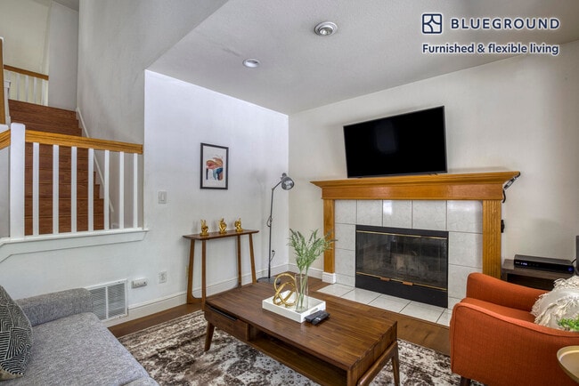 4618 Salina Dr