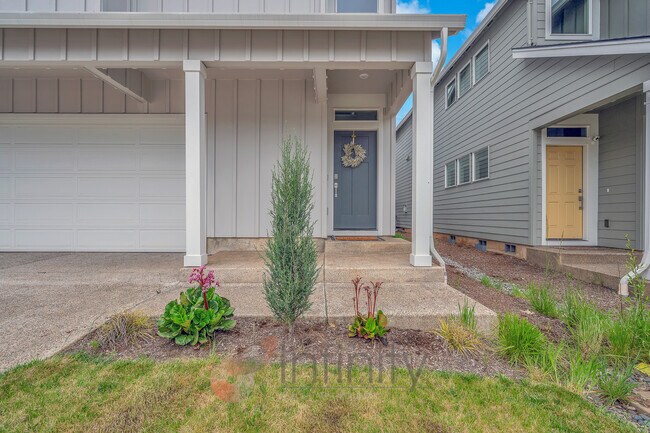 Photo - 8943 SW Vermillion Dr