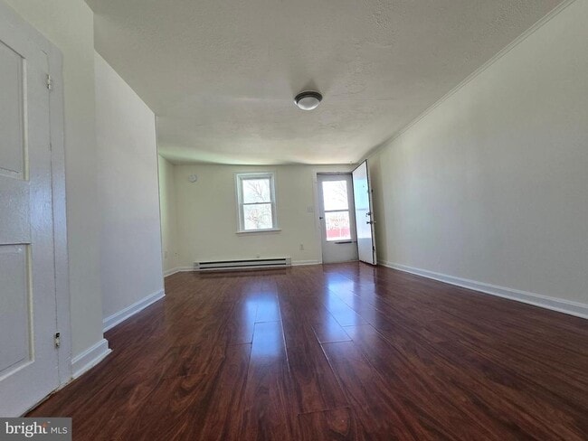 Photo - 76 Chestnut St