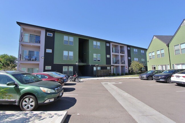 Building Photo - 3906 Brian Ave. Unit 206