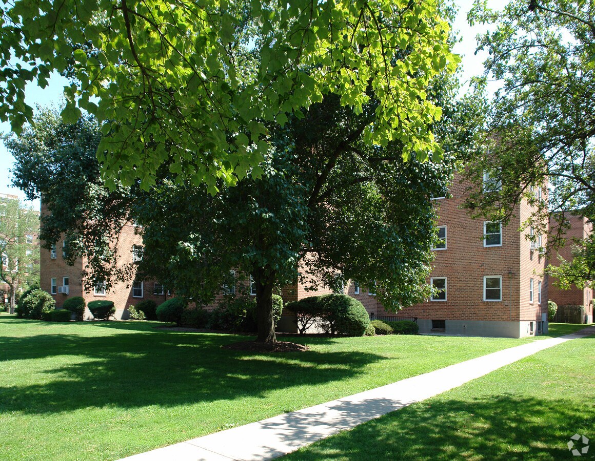 Photo - Tappan Manour Condominium