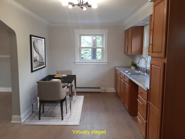 Photo - 145 E Main St