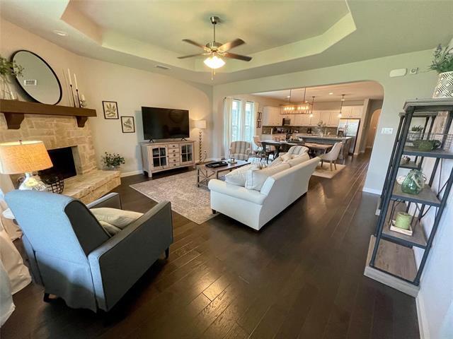 Photo - 1904 Cardinal Wy