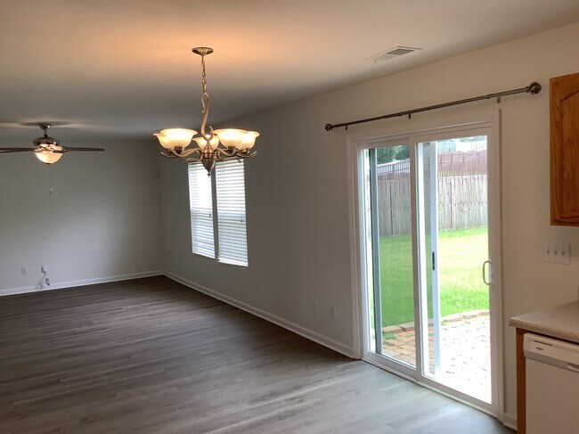 Photo - 8834 Kirkville Ln