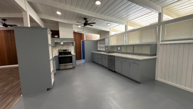 Photo - 1036 W Alamos Ave