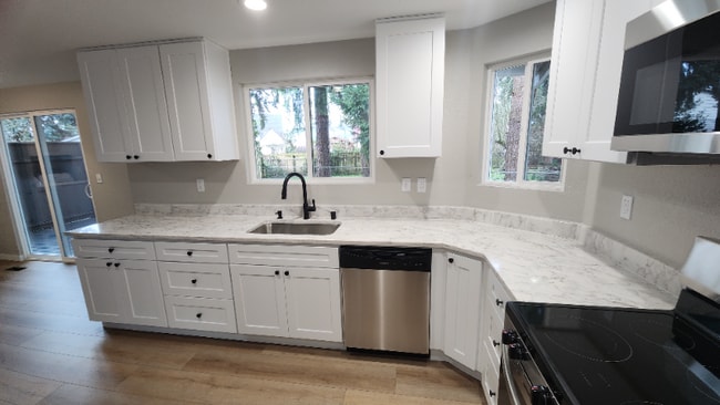 Photo - 6308 49th Dr NE