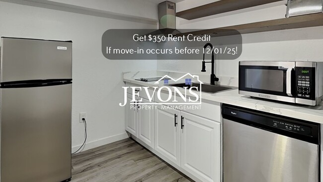 Building Photo - 630 N Skyline Dr Unit B