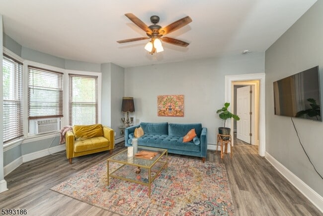 Photo - 19 St Lukes Pl Unidad 1