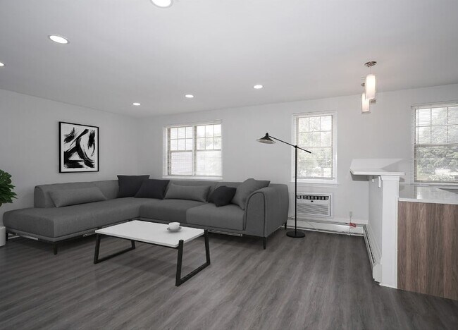 Furnished living room at Drumcastle Apartments in Baltimore, MD