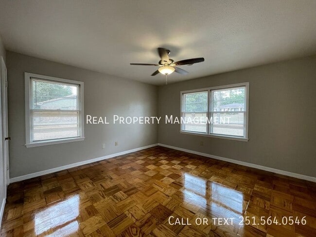 Photo - 914 Graymont Dr