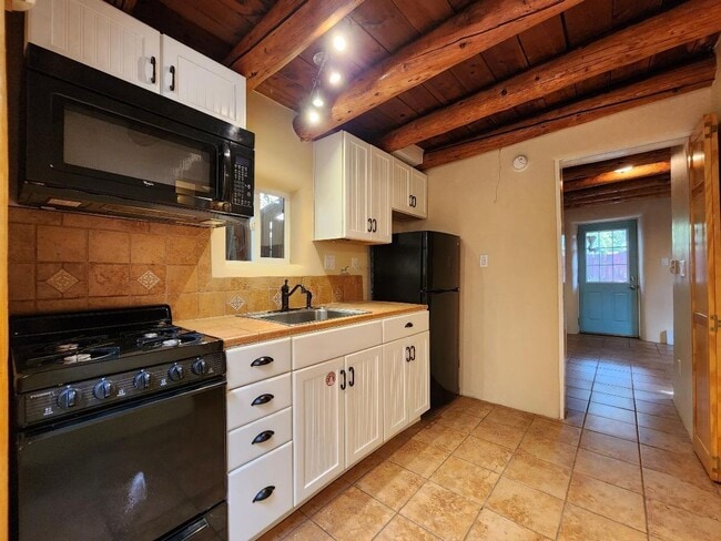 Photo - 235 Irvine St Apartment Unit Casita