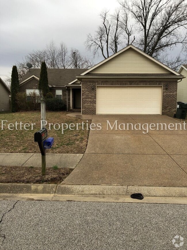 Building Photo - Available Now Don't Miss Out! Rental