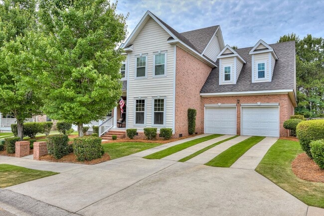 Photo - 4 Bedroom 2.5 Bath in Jones Crossing