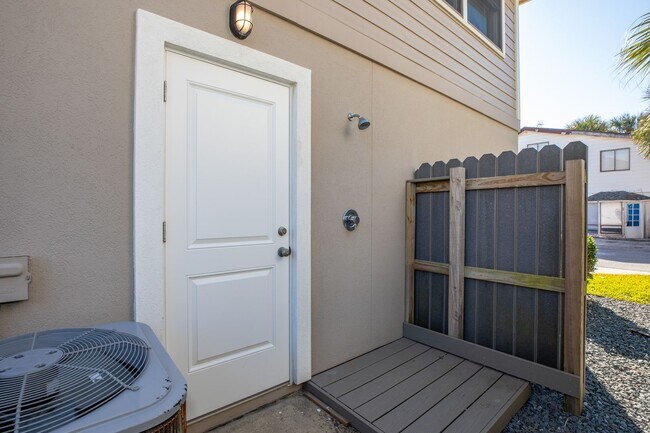 Photo - Renovated Beach House