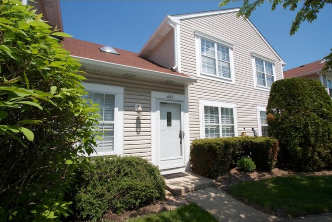 Photo - 645 Le Parc Cir