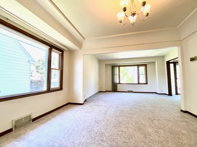 Photo - 3914 S 1st St