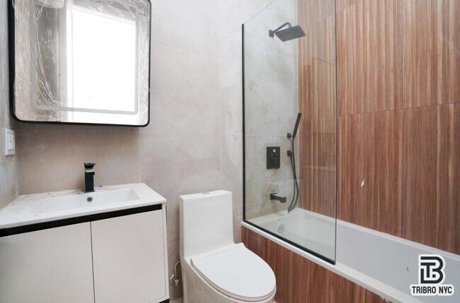 Photo - 3 bedroom in Brooklyn NY 11206