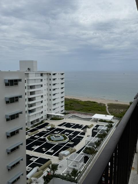 Building Photo - 1900 S Ocean Blvd Unit 9l