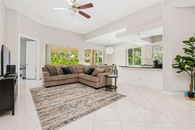 Photo - 8019 Nevis Pl