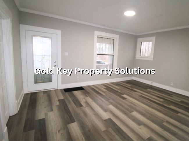 Photo - Updated 3 BR 1 BA House with Covered Porch and Central Air (SECTION 8 APPROVED)