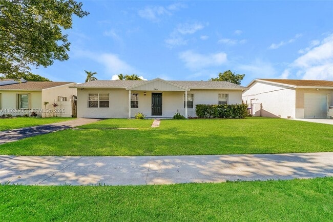 Building Photo - 7872 SW 4th Pl