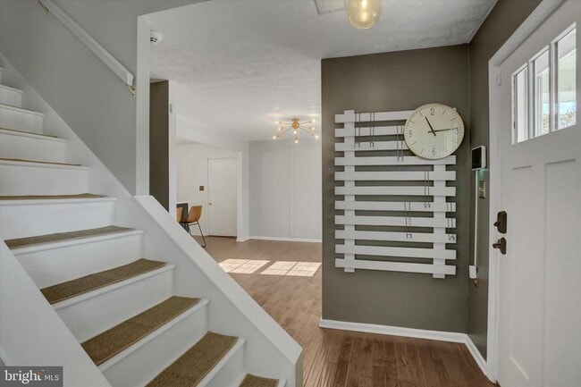 Photo - 510 Nottingham Dr