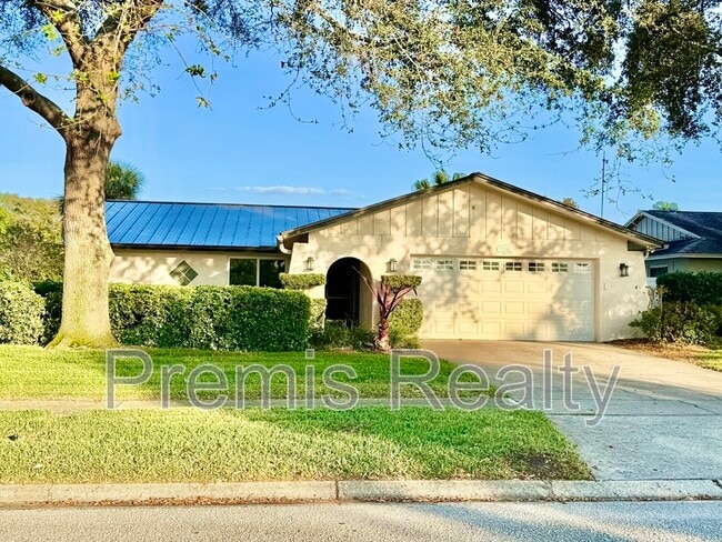 Photo - 2381 Timbercrest Cir W