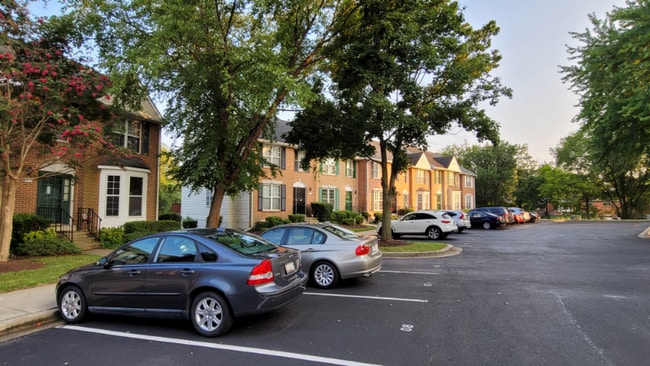 Photo - 1017 Higgins Way