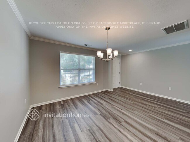 10611 River Hollow Ct