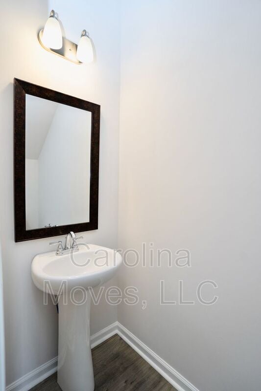 Photo - 133 Clingstone Trl