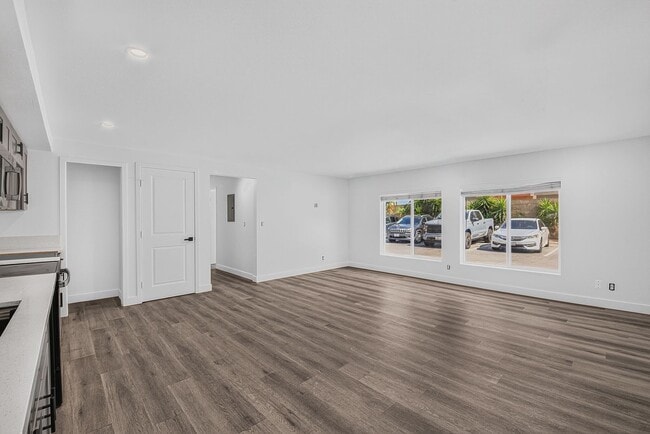 Photo - 8101 Larson Avenue