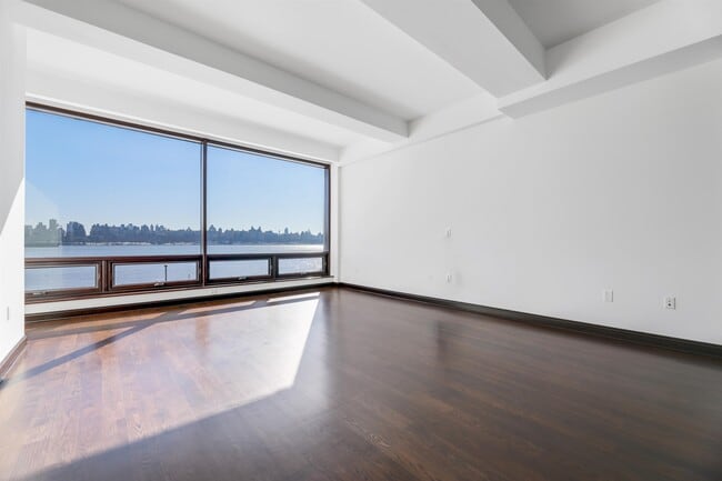 Photo - 9 Somerset Ln Unit 206