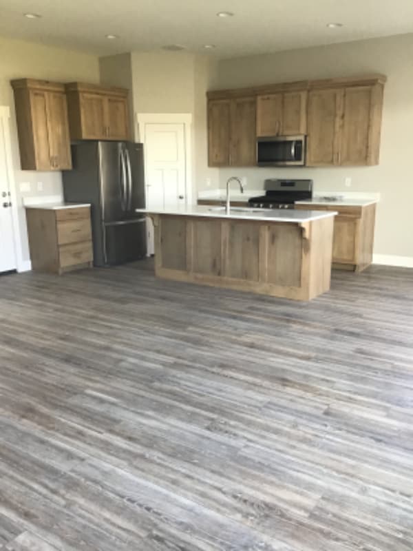 Photo - 209 Huntington St