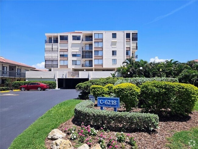 Building Photo - 6218 Palma Del Mar Blvd S Unit 503 Rental