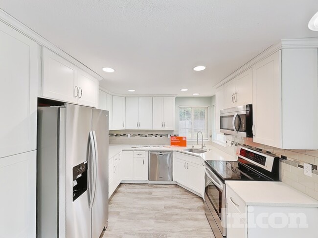 Photo - 13806 NE 47th St