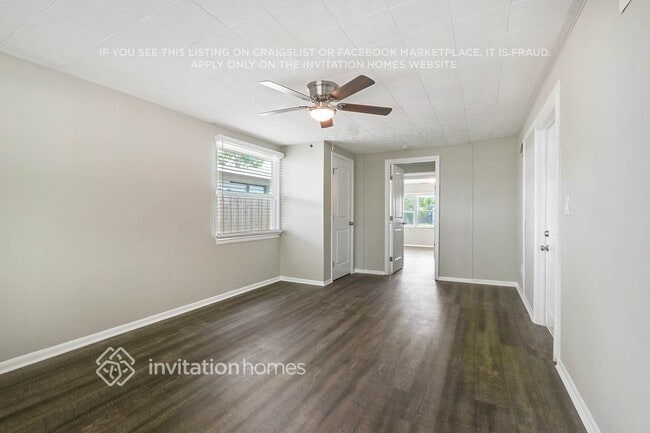 Photo - 11659 106th St