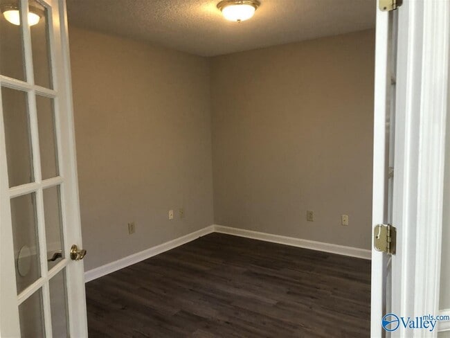 Photo - 127 Philadelphia Dr