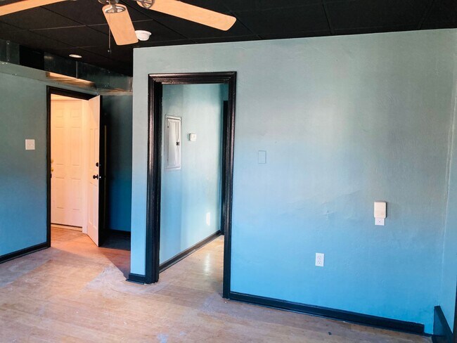 Photo - 922 Western Ave Unit WT 922- 2R