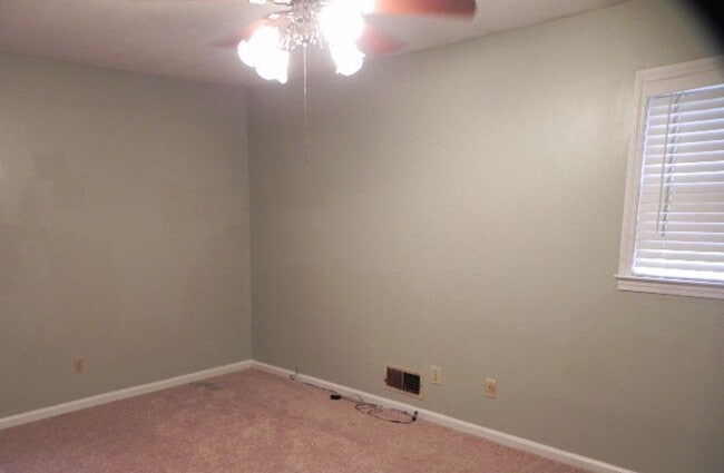 Photo - East Columbus - Near Ft Moore