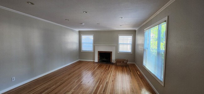 Photo - Beautiful 3 Bedroom Home in the Heart of Land Park