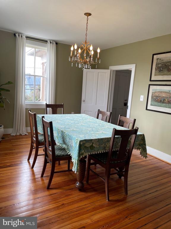 Photo - 39250 Little River Tpke