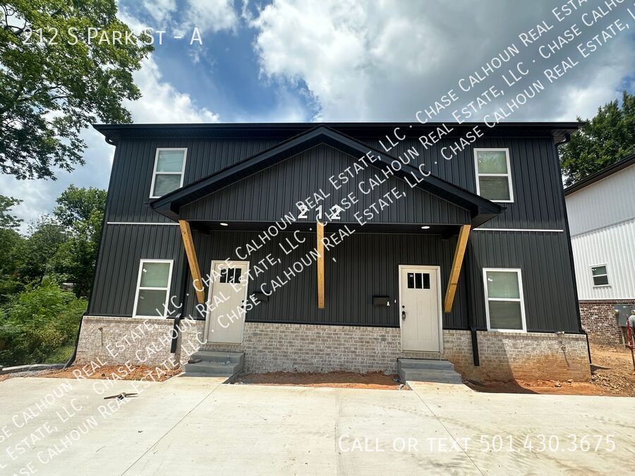 Photo - 212 S Park St Apartment Unit A
