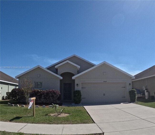 Photo - 30894 Water Lily Dr House