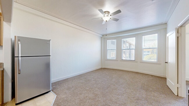 Building Photo - 920 Fulton St Unit 306