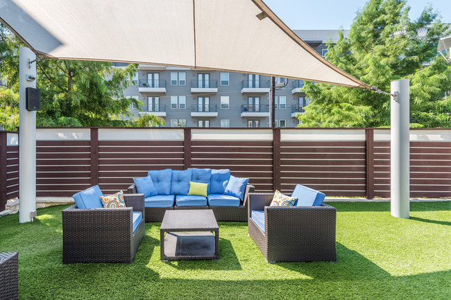 Photo - AVANT on Market Center