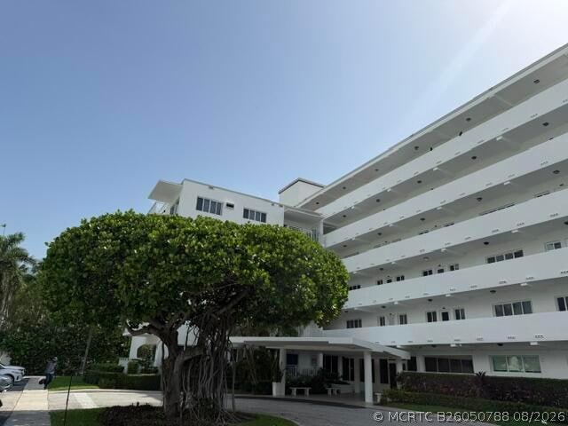 33 S Ocean Ave Unit 108